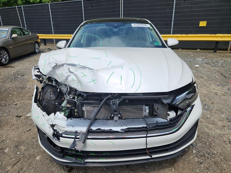 2022 Volkswagen Jetta მანქანა იყიდება აუქციონზე, vin: 3VW7M7BU0NM033965, აუქციონის ნომერი: 55394896