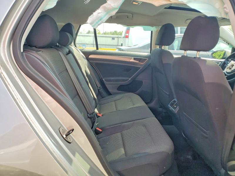 58480666 :رقم المزاد ، 3VW217AU8GM024616 vin ، 2016 Volkswagen Golf مزاد بيع