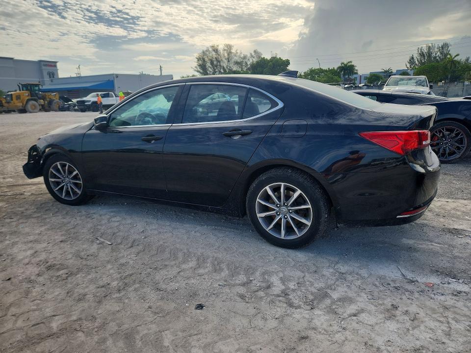 58592156 :رقم المزاد ، 19UUB1F58JA008784 vin ، 2018 Acura Tlx مزاد بيع