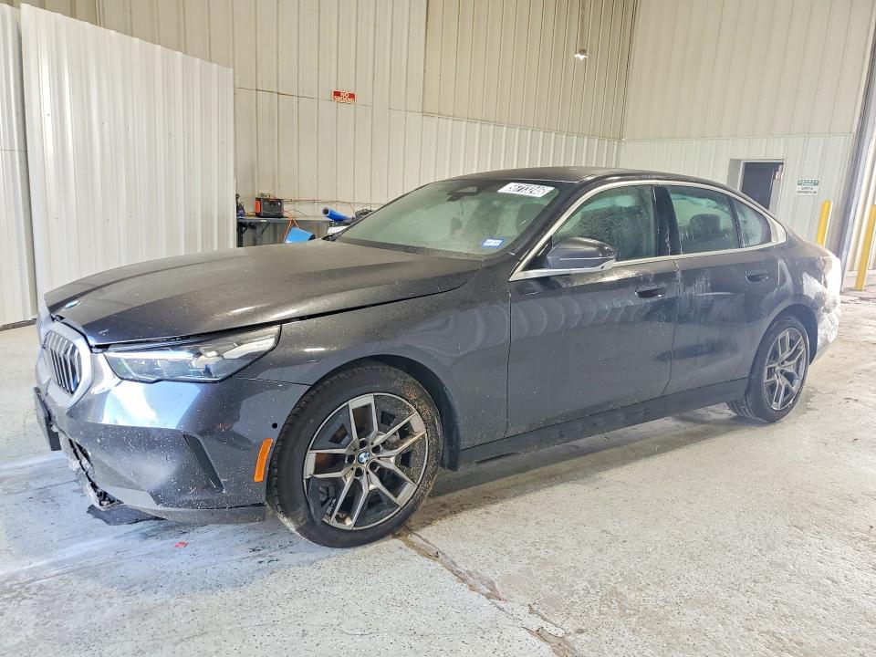 56713246 :رقم المزاد ، WBA63FJ06TCX46486 vin ، 2026 Bmw 540 مزاد بيع