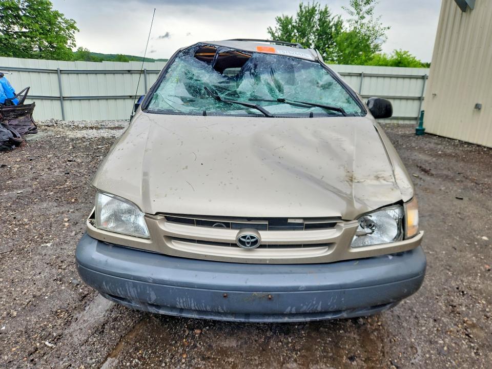 Aukcja sprzedaży 2000 Toyota Sienna, vin: 4T3ZF13C9YU289338, numer aukcji: 57628426