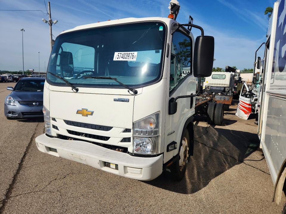 2019 Chevrolet 4500 მანქანა იყიდება აუქციონზე, vin: 54DCDW1B1KS801611, აუქციონის ნომერი: 57403976