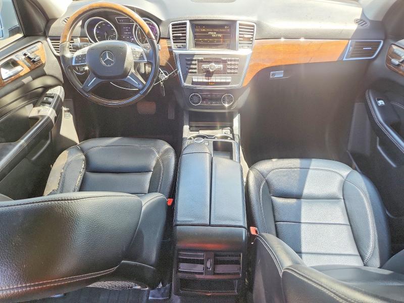 56305326 :رقم المزاد ، 4JGDA5HB0CA009633 vin ، 2012 Mercedes-benz Ml مزاد بيع