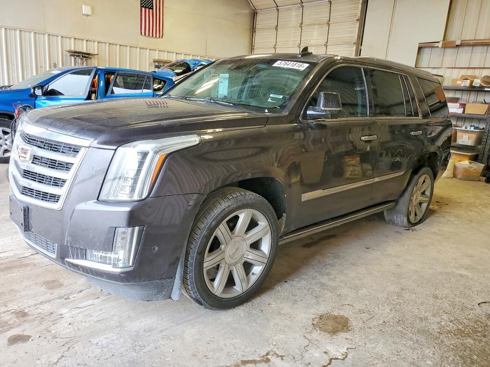 Продаж на аукціоні авто 2018 Cadillac Escalade, vin: 1GYS3CKJ3JR286635, номер лоту: 57641816