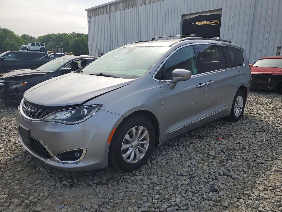 Aukcja sprzedaży 2017 Chrysler Pacifica, vin: 2C4RC1BGXHR613551, numer aukcji: 57010356