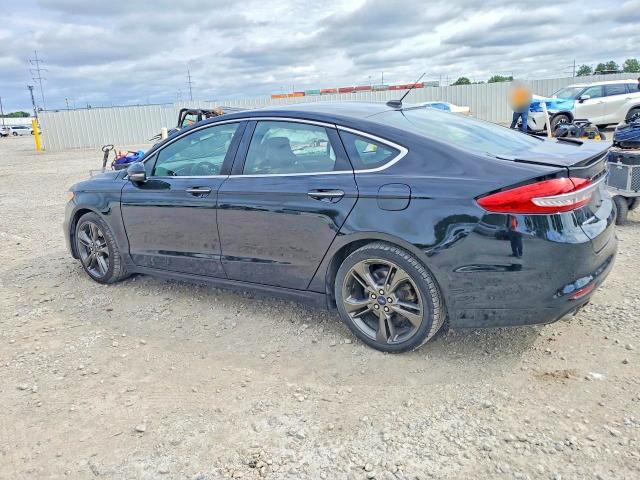 56612956 :رقم المزاد ، 3FA6P0VP6HR245561 vin ، 2017 Ford Fusion مزاد بيع