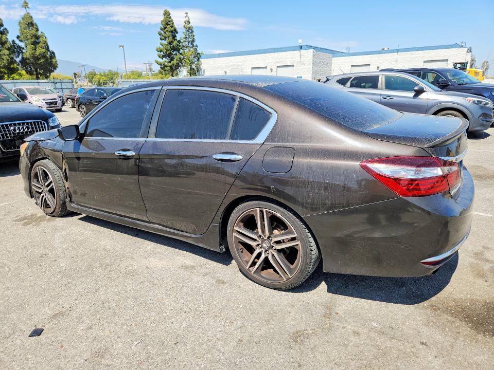 58925766 :رقم المزاد ، 1HGCR2F51HA301627 vin ، 2017 Honda Accord مزاد بيع