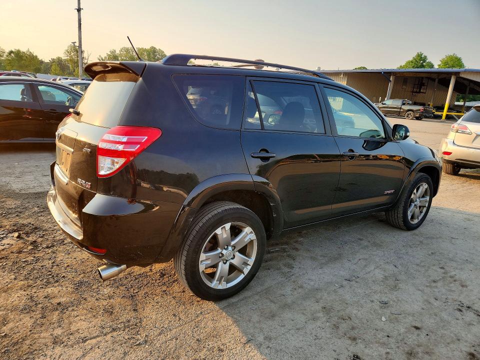 2011 Toyota Rav4 მანქანა იყიდება აუქციონზე, vin: JTMRF4DV6B5042424, აუქციონის ნომერი: 77250225