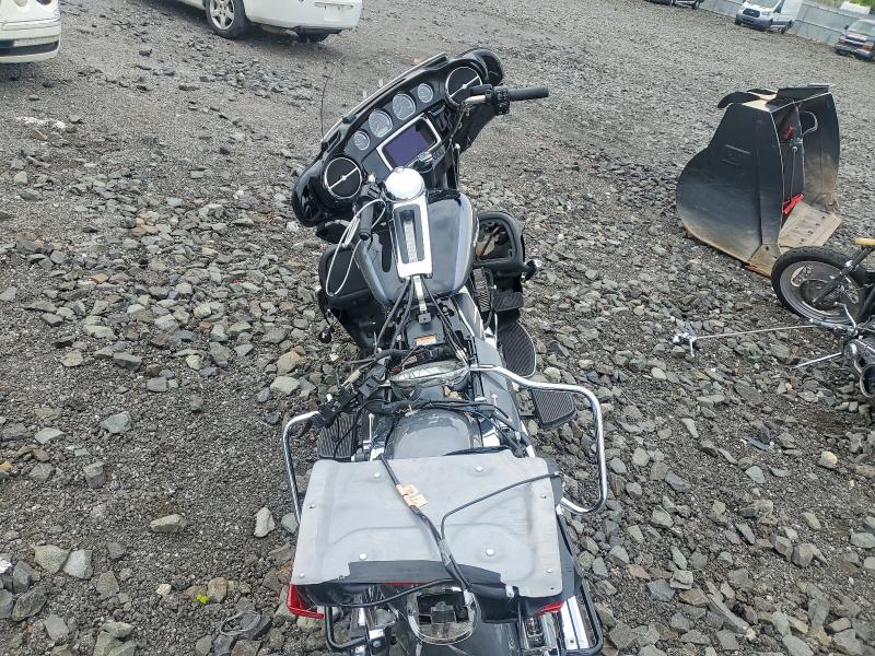 57715866 :رقم المزاد ، 1HD1KEF18MB665975 vin ، 2021 Harley-davidson Flhtk مزاد بيع