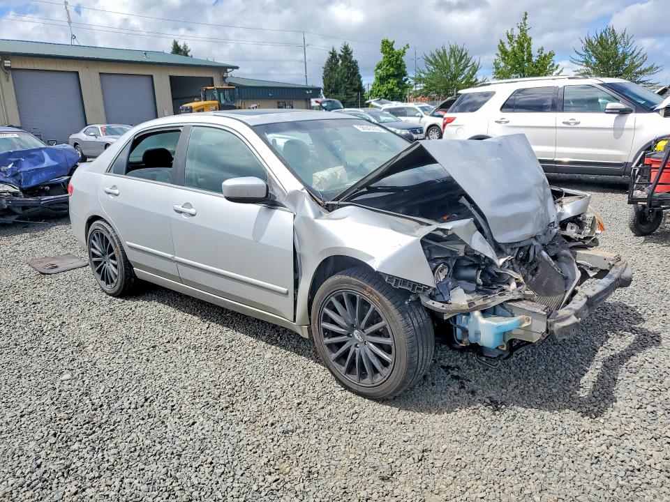 2003 Honda Accord მანქანა იყიდება აუქციონზე, vin: JHMCM55603C020424, აუქციონის ნომერი: 56543056