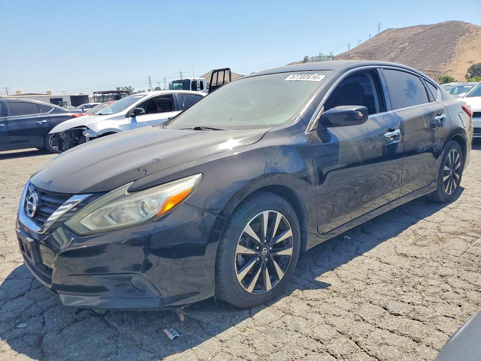 Продажа на аукционе авто 2018 Nissan Altima, vin: 1N4AL3AP0JC282137, номер лота: 57702616