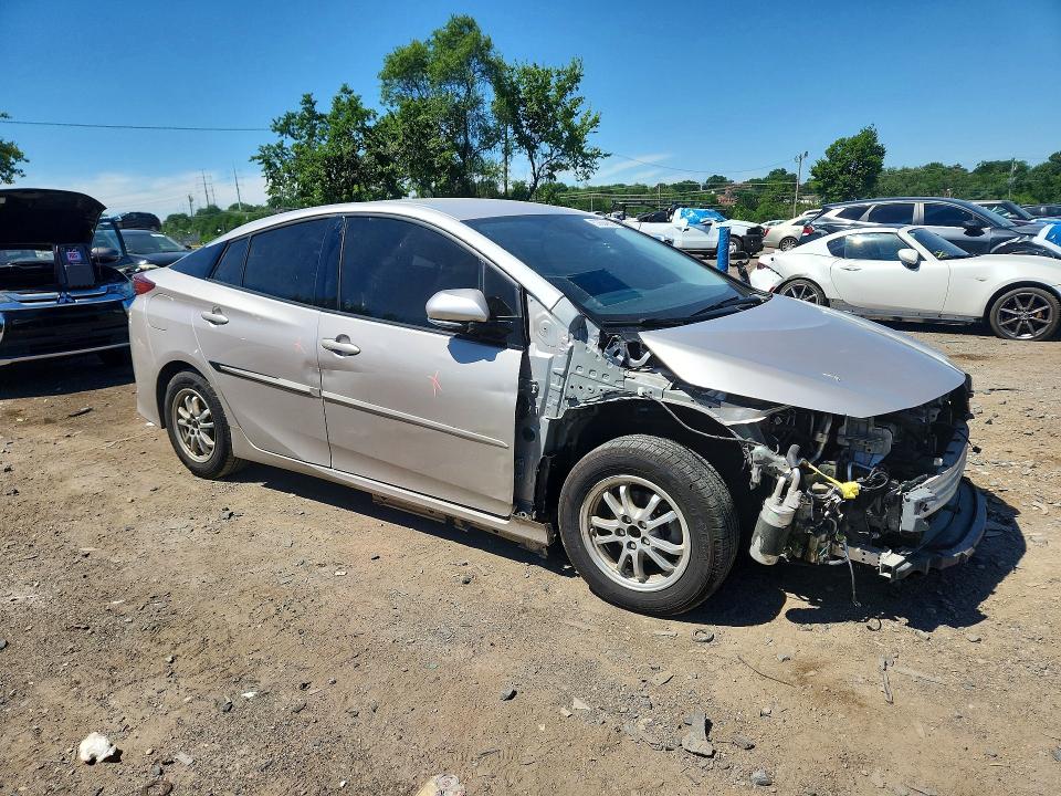 57684656 :رقم المزاد ، JTDKARFP3K3115384 vin ، 2019 Toyota Prius Prime مزاد بيع