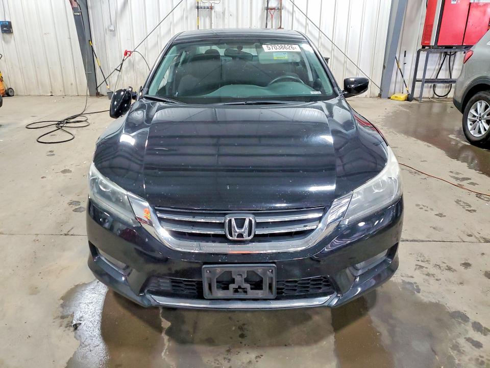 57038626 :رقم المزاد ، 1HGCR2F56EA235538 vin ، 2014 Honda Accord مزاد بيع