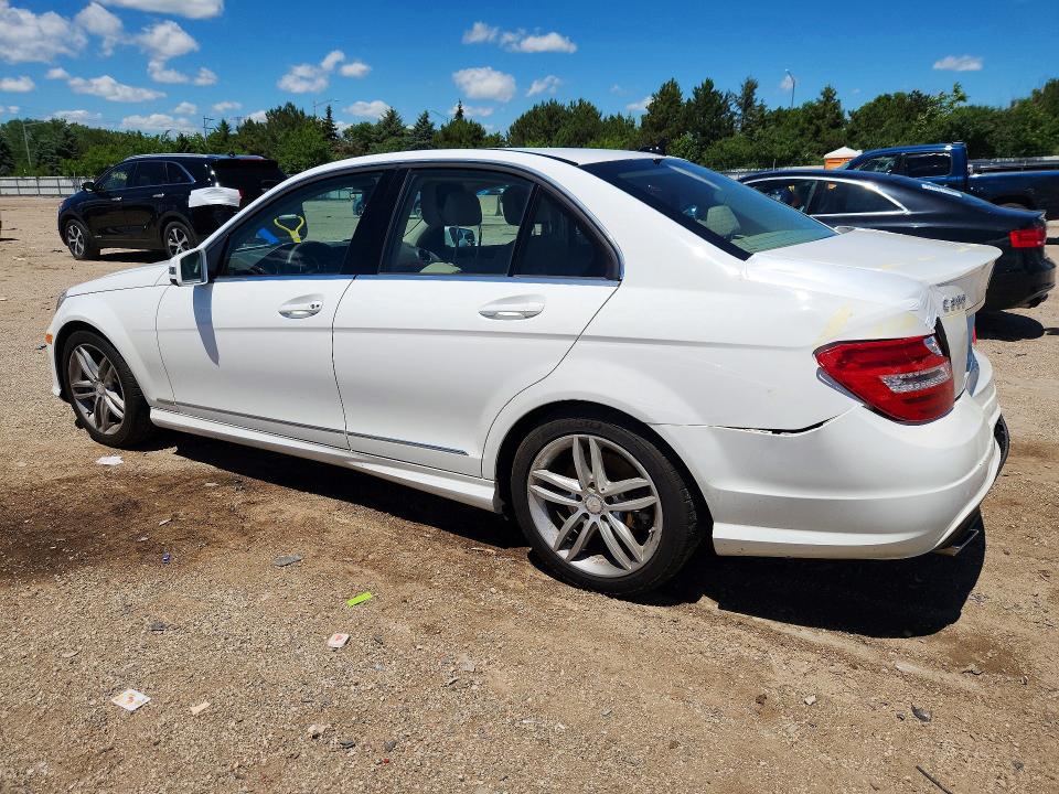 57026296 :رقم المزاد ، WDDGF8AB1EA938429 vin ، 2014 Mercedes-benz C مزاد بيع
