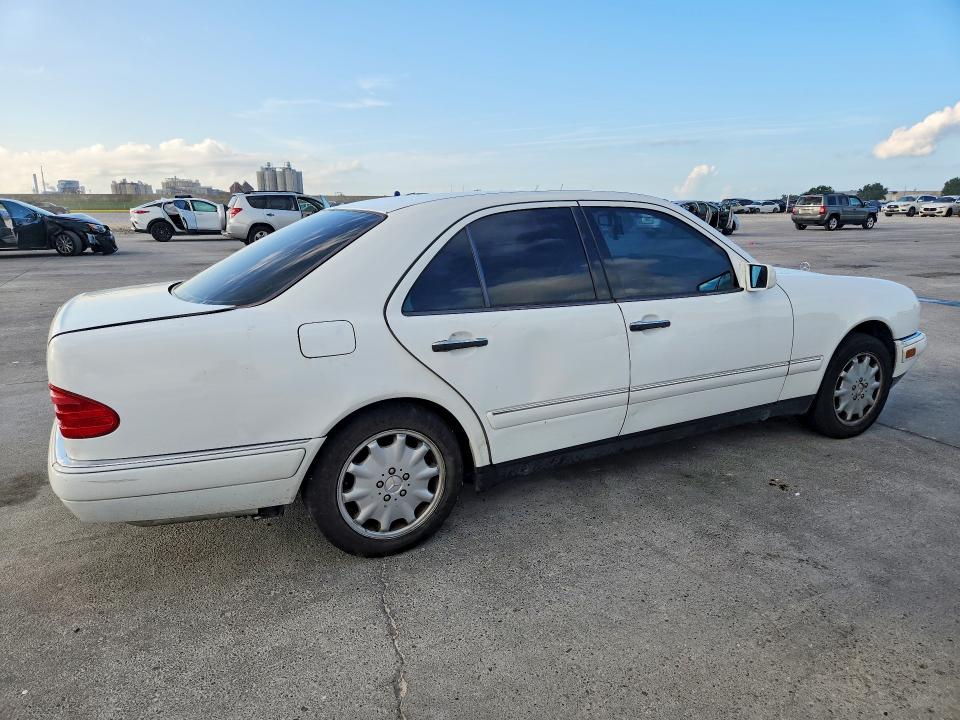 Aukcja sprzedaży 1999 Mercedes-benz E, vin: WDBJF65H9XA946282, numer aukcji: 59185496