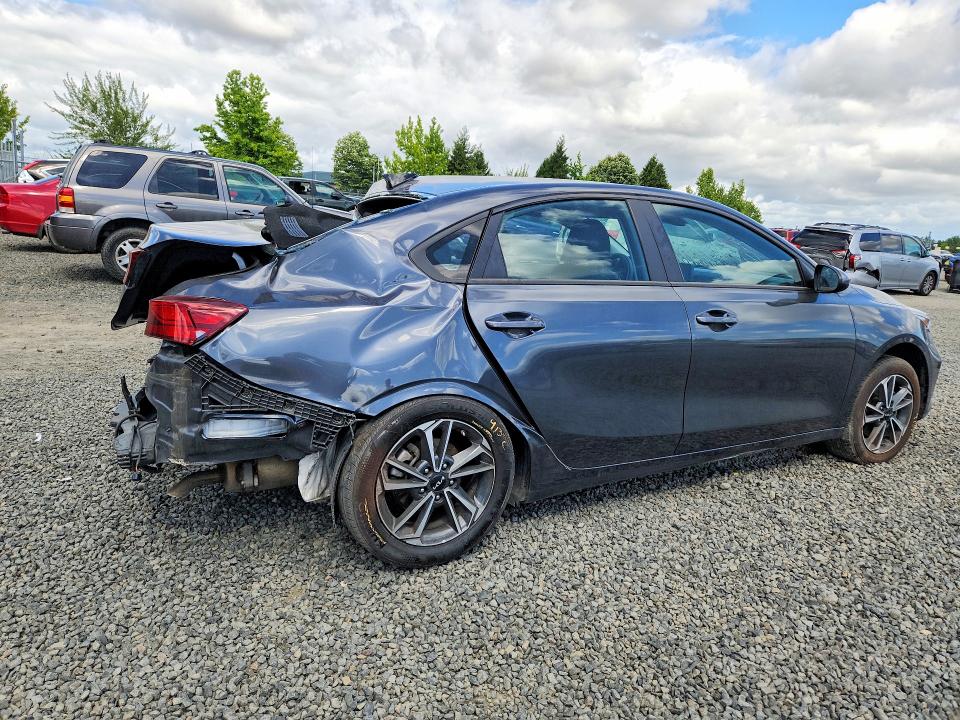 56164636 :رقم المزاد ، 3KPF24AD2PE596811 vin ، 2023 Kia Forte مزاد بيع