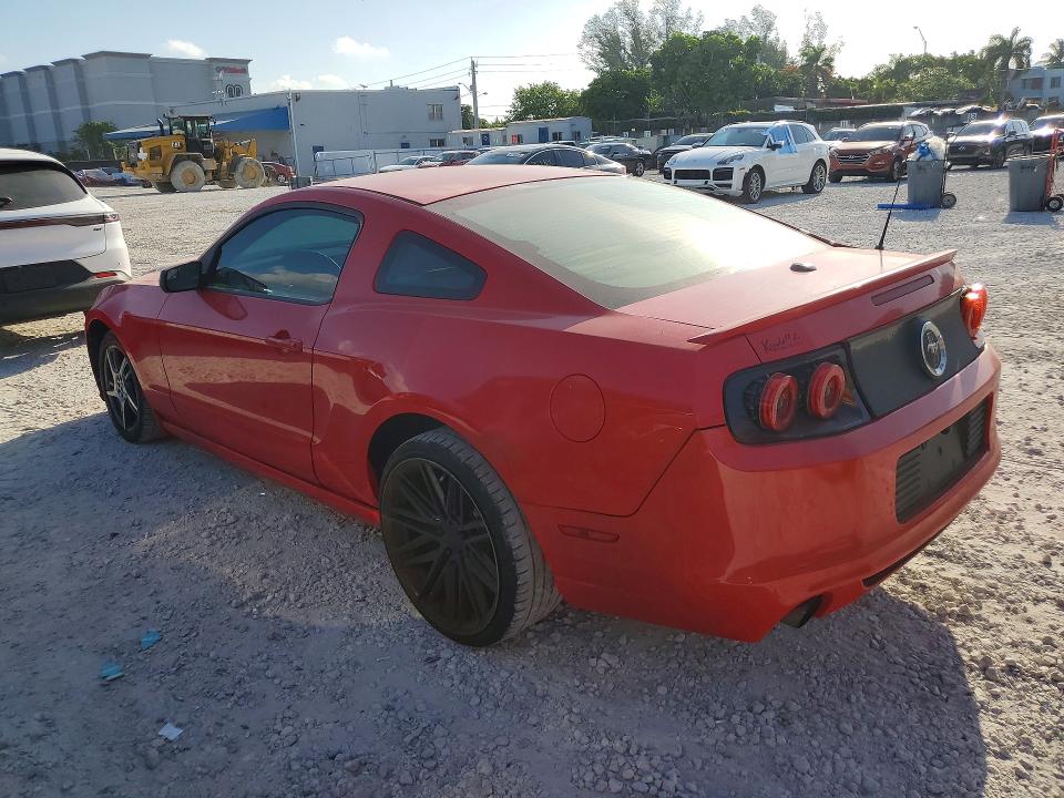 2013 Ford Mustang მანქანა იყიდება აუქციონზე, vin: 1ZVBP8AM3D5204298, აუქციონის ნომერი: 57752136