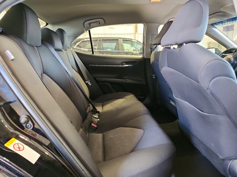 56055526 :رقم المزاد ، JTNB11HK3J3005299 vin ، 2018 Toyota Camry مزاد بيع