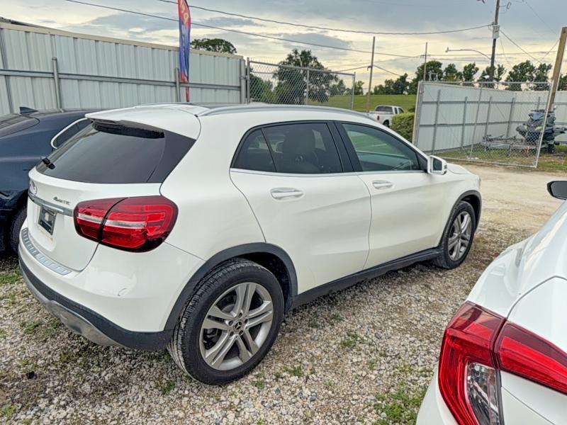 56158336 :رقم المزاد ، WDCTG4GB6KJ590820 vin ، 2019 Mercedes-benz Gla مزاد بيع