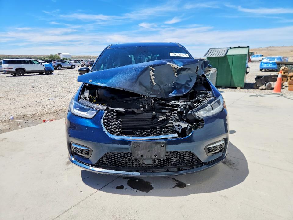 57906246 :رقم المزاد ، 2C4RC1BG7SR504195 vin ، 2025 Chrysler Pacifica مزاد بيع