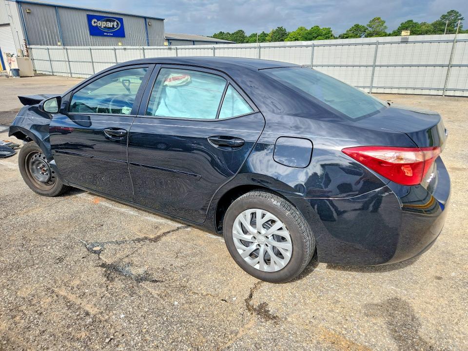 Продаж на аукціоні авто 2017 Toyota Corolla, vin: 5YFBURHEXHP600950, номер лоту: 56889146