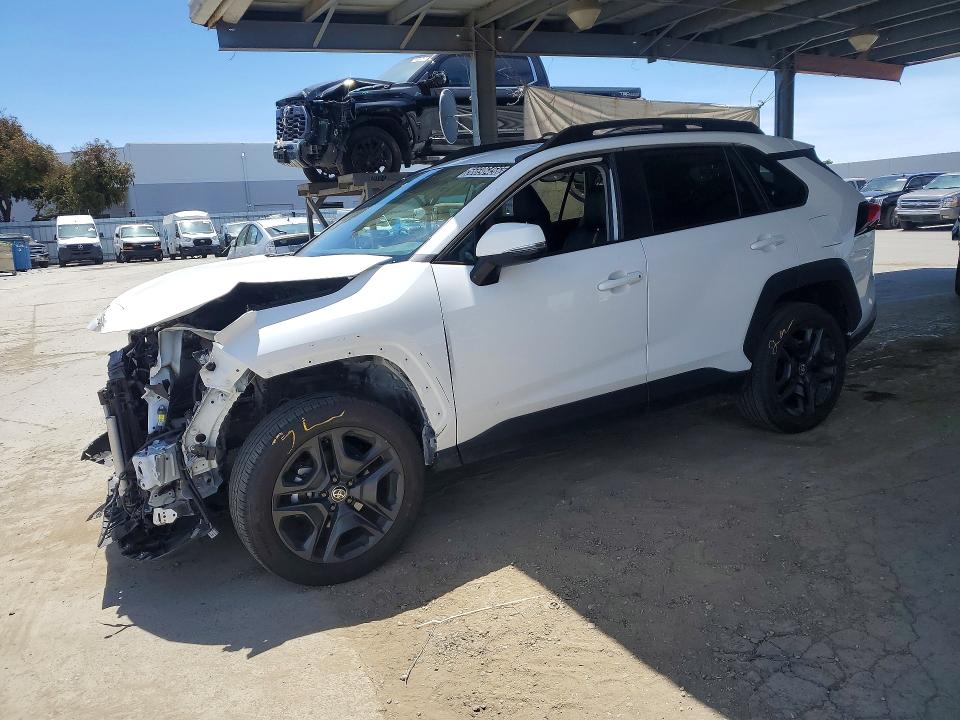 56696456 :رقم المزاد ، 2T3J1RFV9RW465796 vin ، 2024 Toyota Rav4 مزاد بيع