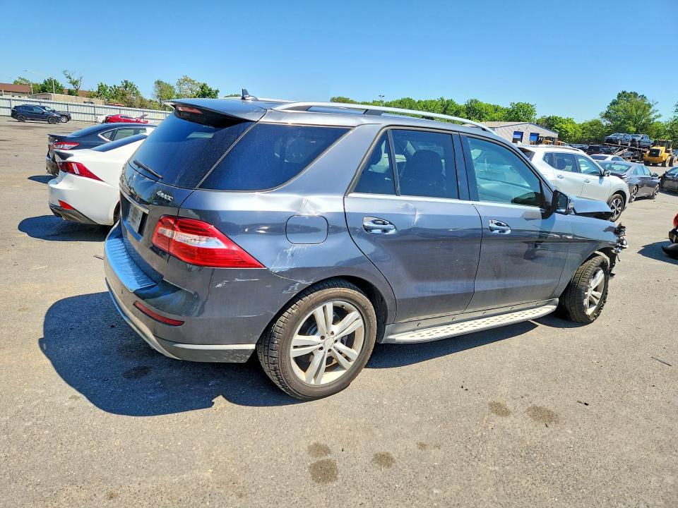 2014 Mercedes-benz Ml მანქანა იყიდება აუქციონზე, vin: 4JGDA5HBXEA330243, აუქციონის ნომერი: 55602046