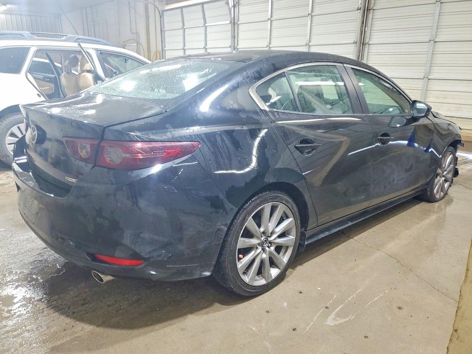 Продаж на аукціоні авто 2021 Mazda 3, vin: 3MZBPABM0MM206199, номер лоту: 58826206
