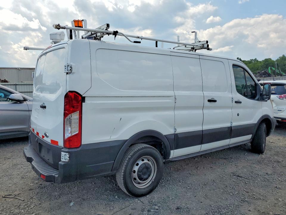 Продаж на аукціоні авто 2015 Ford Transit, vin: 1FTNR1ZM8FKA75792, номер лоту: 58553086