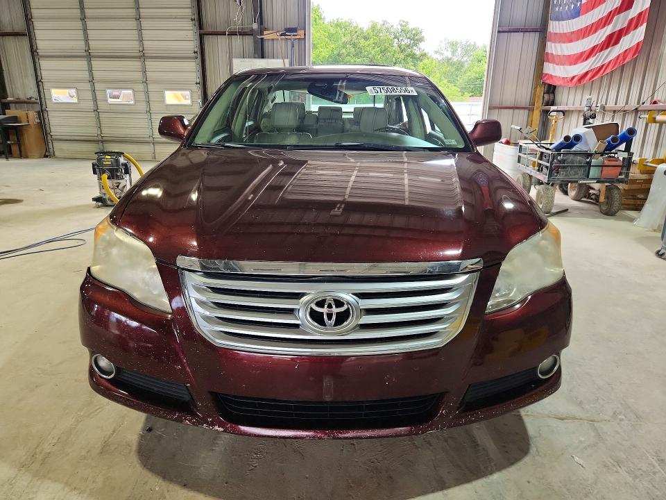 57508556 :رقم المزاد ، 4T1BK3DB3AU354598 vin ، 2010 Toyota Avalon مزاد بيع