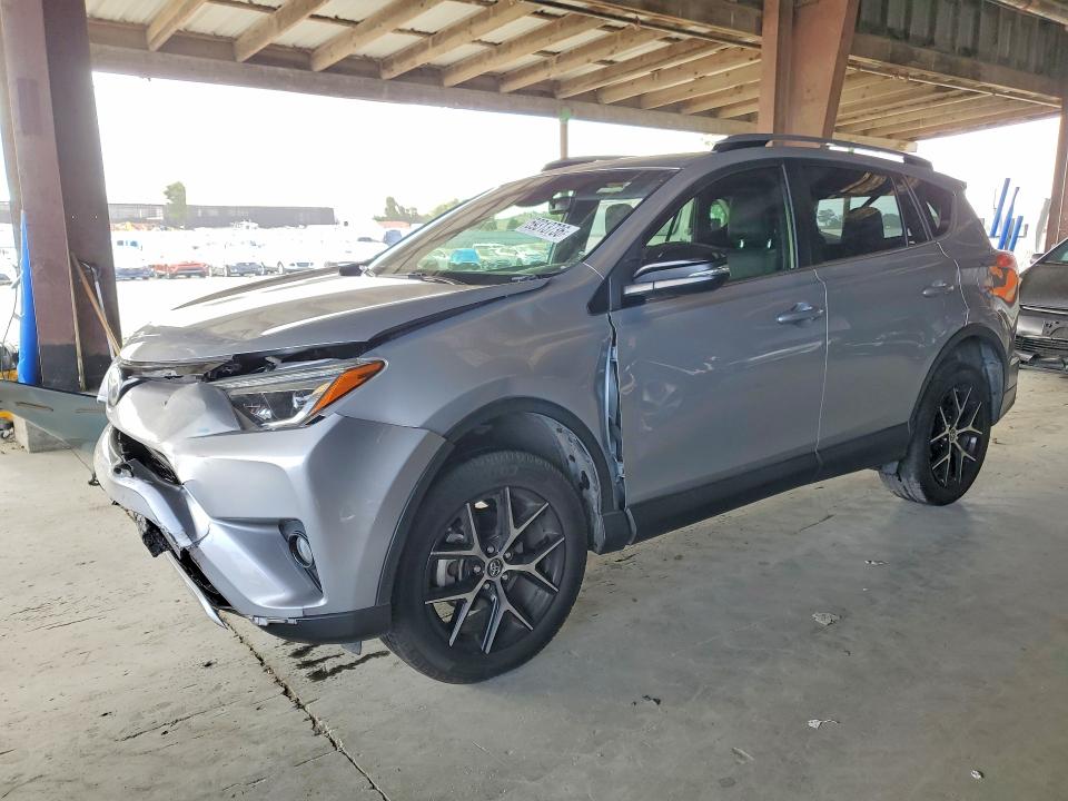 Продажа на аукционе авто 2018 Toyota Rav4, vin: JTMJFREV9JJ235858, номер лота: 59313736