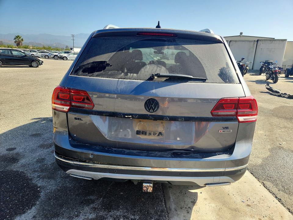 Продажа на аукционе авто 2018 Volkswagen Atlas, vin: 1V2MR2CA4JC537685, номер лота: 55420256