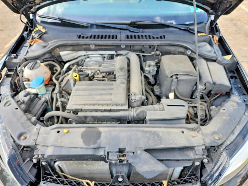 57169796 :رقم المزاد ، 3VWDB7AJ9HM339597 vin ، 2017 Volkswagen Jetta مزاد بيع