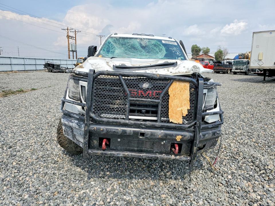 58484026 :رقم المزاد ، 1GT49VEY3MF230752 vin ، 2021 Gmc Sierra مزاد بيع