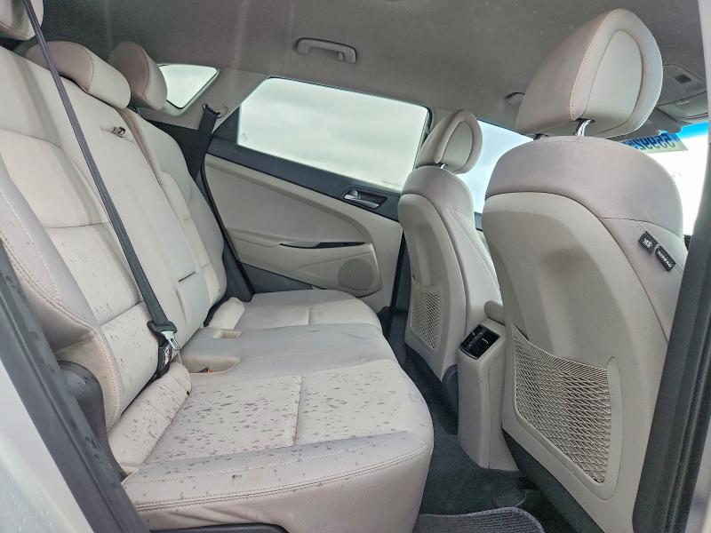 Продаж на аукціоні авто 2017 Hyundai Tucson, vin: KM8J33A2XHU521174, номер лоту: 55992556