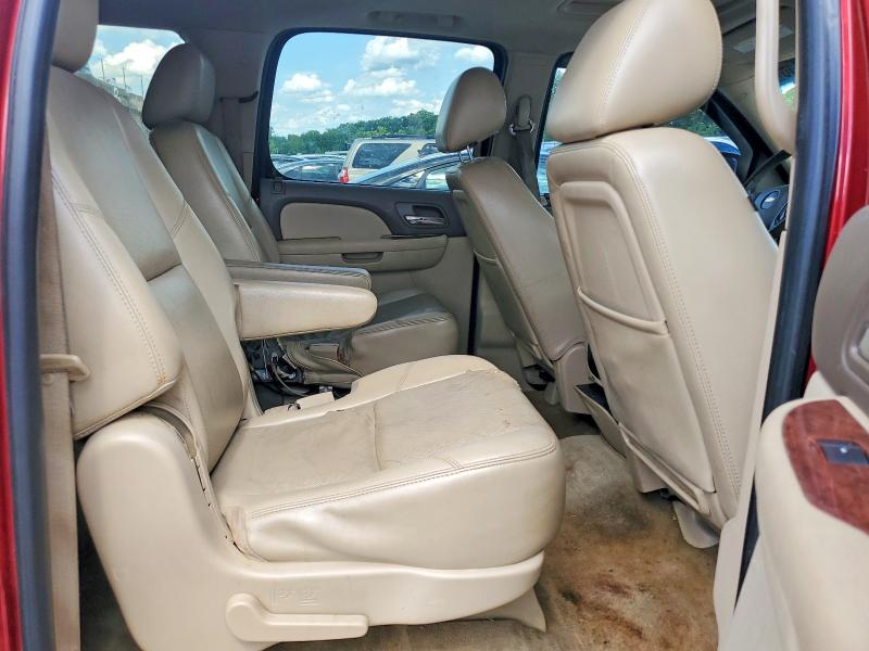 2014 Chevrolet Suburban მანქანა იყიდება აუქციონზე, vin: 1GNSKKE7XER186502, აუქციონის ნომერი: 56607336