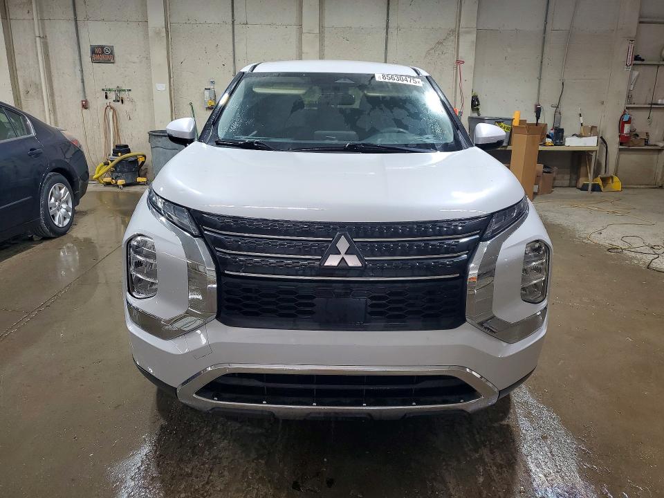 85630475 :رقم المزاد ، JA4J3TA8XNZ040827 vin ، 2022 Mitsubishi Outlander مزاد بيع