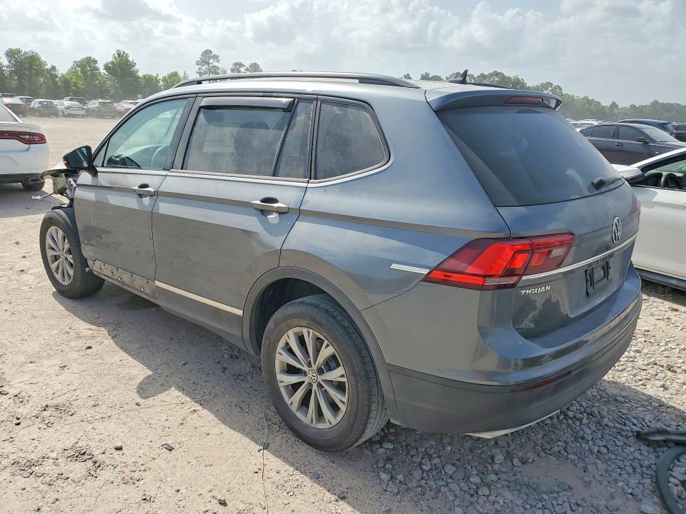 Продажа на аукционе авто 2020 Volkswagen Tiguan, vin: 3VV1B7AX1LM134523, номер лота: 58956476