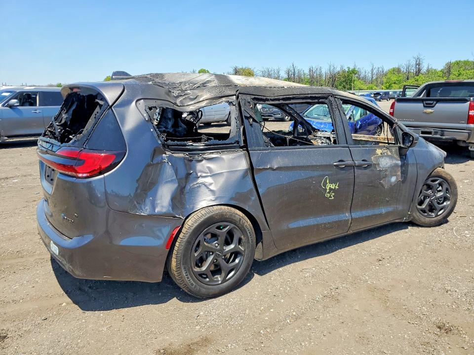 2022 Chrysler Pacifica მანქანა იყიდება აუქციონზე, vin: 2C4RC1L75NR100735, აუქციონის ნომერი: 55940646