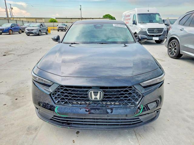 54910346 :رقم المزاد ، 1HGCY2F50SA037746 vin ، 2025 Honda Accord مزاد بيع