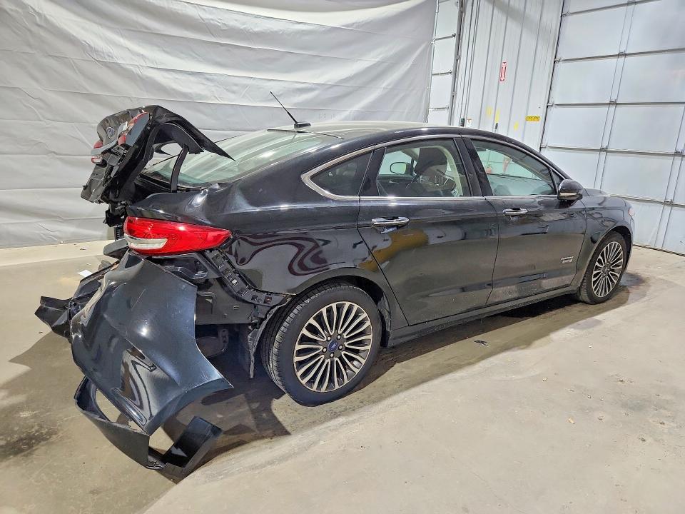 Продаж на аукціоні авто 2018 Ford Fusion, vin: 3FA6P0PU6JR135084, номер лоту: 56131026