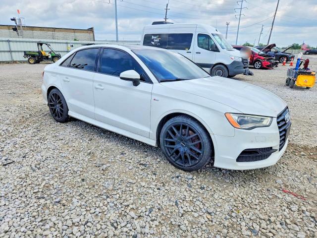 57125696 :رقم المزاد ، WAUB8GFF5G1106032 vin ، 2016 Audi A3 مزاد بيع