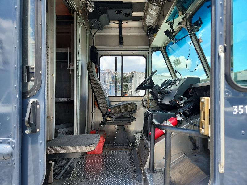 2020 Frht - Freightliner Chassis მანქანა იყიდება აუქციონზე, vin: 4UZAC2EA5LCMH7980, აუქციონის ნომერი: 56959696