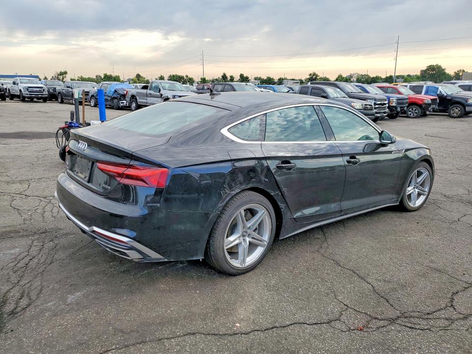 58067026 :رقم المزاد ، WAUDACF57MA003686 vin ، 2021 Audi A5 مزاد بيع
