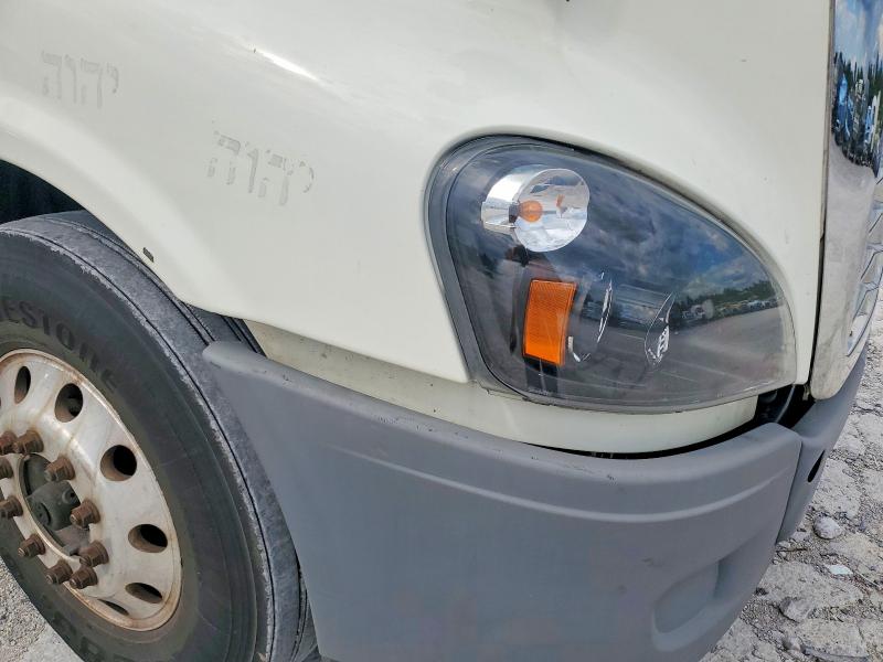 Aukcja sprzedaży 2018 Freightliner Cascadia 125, vin: 3AKJGEDVXJSJK4664, numer aukcji: 57273076