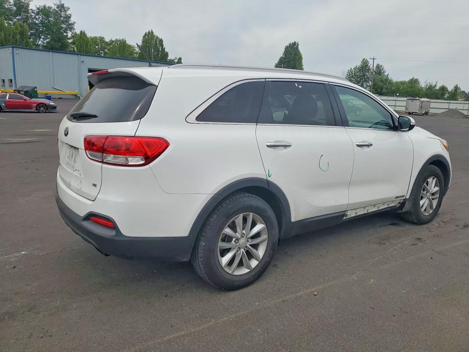 58601486 :رقم المزاد ، 5XYPGDA5XGG135471 vin ، 2016 Kia Sorento مزاد بيع