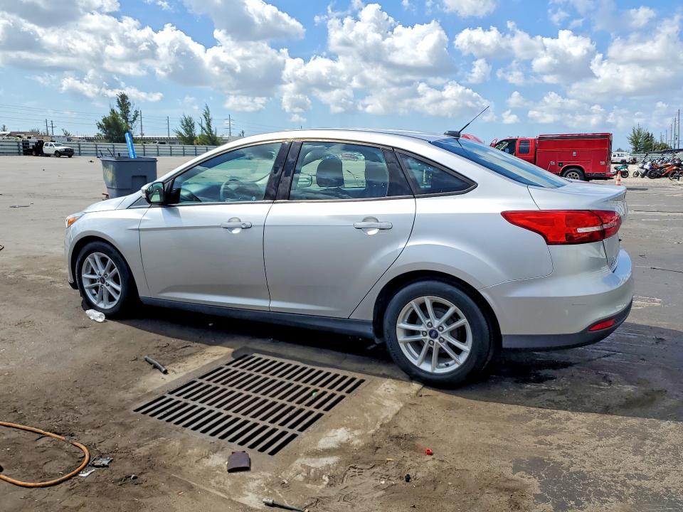 57645586 :رقم المزاد ، 1FADP3F26HL337845 vin ، 2017 Ford Focus مزاد بيع