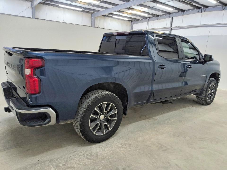 Продажа на аукционе авто 2021 Chevrolet Silverado, vin: 3GCUYDED3MG233935, номер лота: 57331196