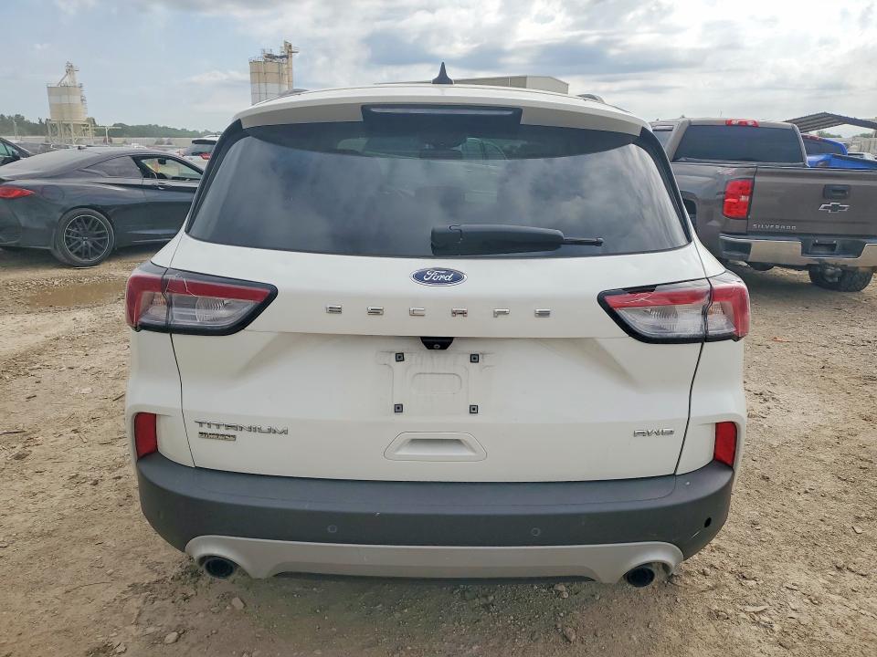 55771036 :رقم المزاد ، 1FMCU9J93MUA70668 vin ، 2021 Ford Escape مزاد بيع