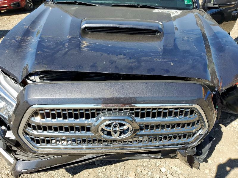55231246 :رقم المزاد ، 3TMCZ5AN7HM098818 vin ، 2017 Toyota Tacoma مزاد بيع